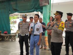 Kapolres Sibolga Sosialisasi Tertib Lalu Lintas Dan Rekrutmen Anggota Polri Ke SMA Swasta Tri Ratna Sibolga