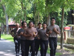 Jaga Stamina Prima, Wakapolres Langkat Ajak Lari Pagi Anggota Dalmas Sat Samapta