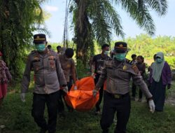 Polsek Indrapura Evakuasi Mayat Mr. X Dari Sungai Dalu Dalu Kecamatan Air Putih Kabupaten Batu Bara