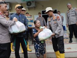118 Warga Rusunawa dan 21 Pengungsi Terima Bantuan Sembako dari Polres Tapteng