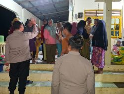 Kapolres Langkat Salurkan Bantuan Sosial kepada Warga Terdampak Banjir di Pangkalan Brandan