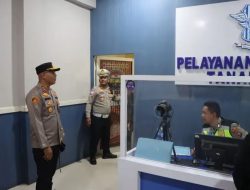 Kapolres Tanah Karo Cek Ruang Pelayanan Satpas SIM, Pastikan Sesuai SOP