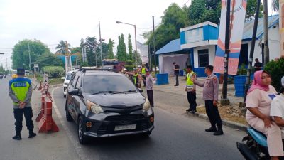 Antisipasi Kemacetan Arus Balik Mudik, Personil Pos Ketupat Toba 2026 Polresta Deli Serdang Optimalkan Gatur dan Rekayasa Lalu Lintas