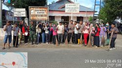 Polsek Rambutan dan Kelurahan Bandar Utama Laksanakan Gotong Royong Bersama