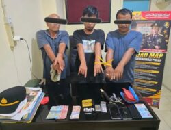 Tiga Terduga Pengedar Shabu Diciduk di Lapangan Bola Tigapanah, Lima Paket Narkotika Diamankan