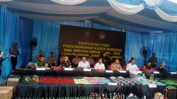 Kapolrestabes Medan, Kombes Pol Dr. Jean Calvijn Simanjuntak, S.I.K., M.H. memusnahkan barang bukti narkoba senilai Rp 300 meliar