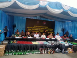 Kapolrestabes Medan, Kombes Pol Dr. Jean Calvijn Simanjuntak, S.I.K., M.H. memusnahkan barang bukti narkoba senilai Rp 300 meliar