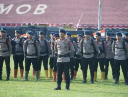 Gunung Sinabung Erupsi, Polda Sumut Siagakan 100 Personel Brimob dan Peralatan Pendukung